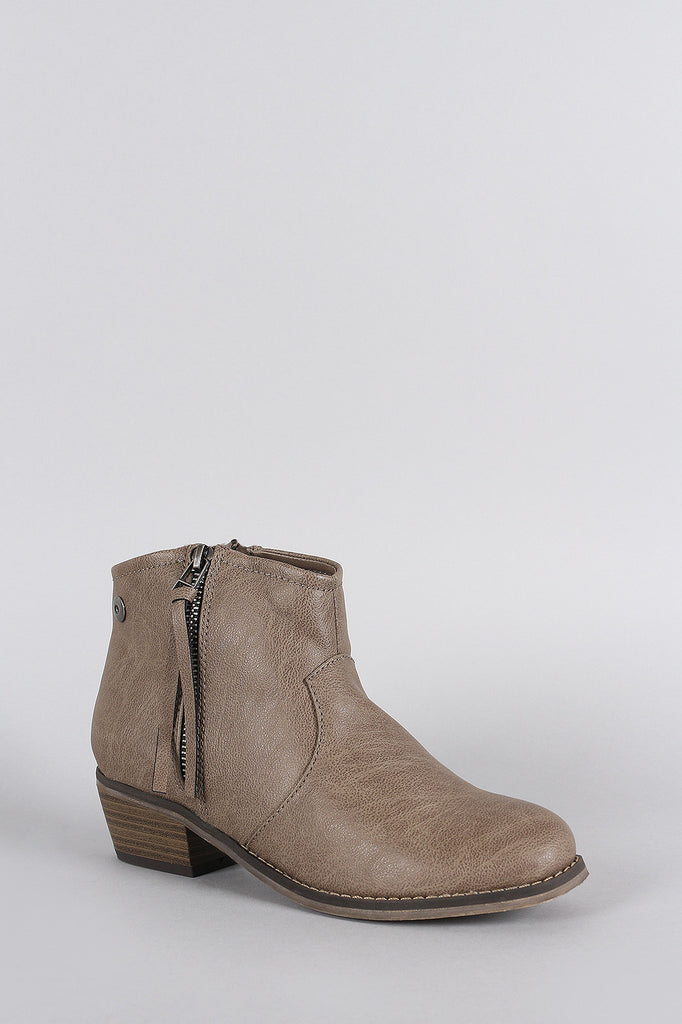 Breckelle Zipper Round Toe Cowgirl Ankle Boots