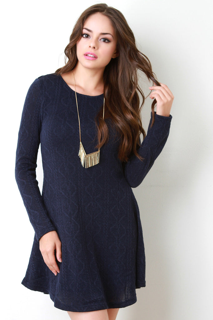 Patterned Knit Longsleeve Shift Dress