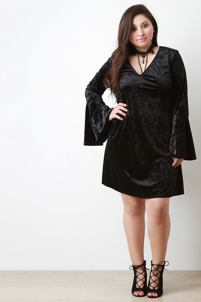 Crushed Velvet Choker Necklace Bell Sleeve Dress