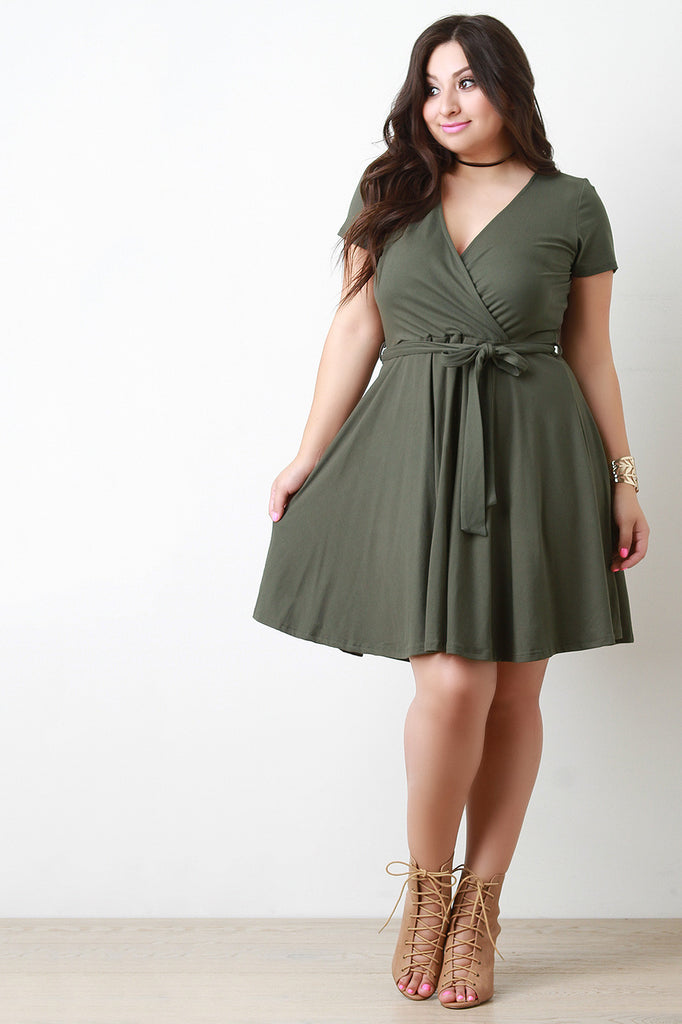 Casual Surplice Shortsleeve Skater Dress